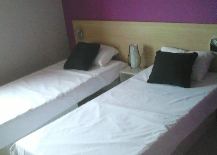 Hotel L'Eolienne 2* Perpignan